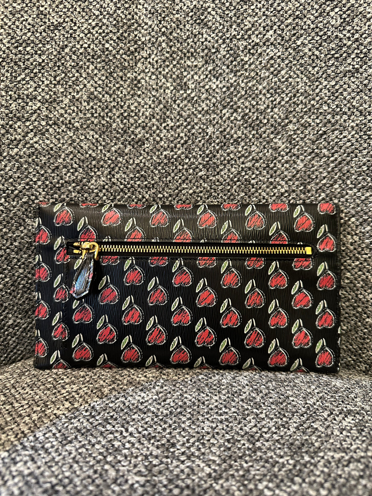 Prada Vitello Move Love Envelope/Long Wallet