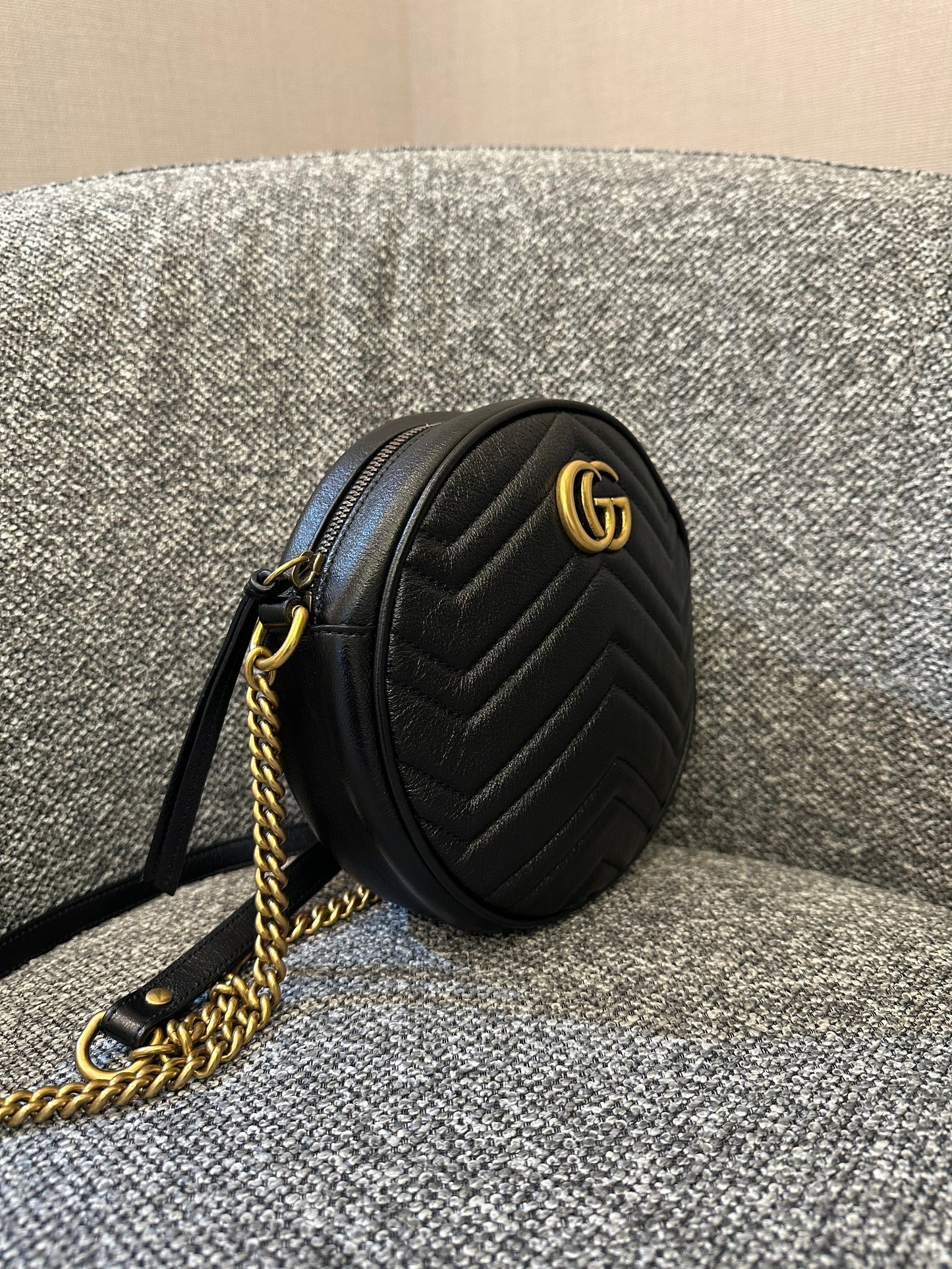 Gucci GG Marmont Round Shoulder Bag in Black Matelassé Leather