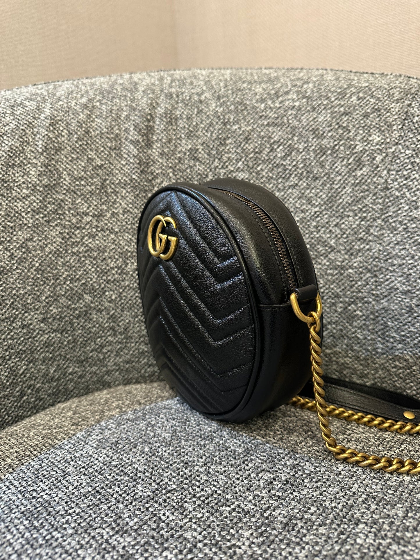 Gucci GG Marmont Round Shoulder Bag in Black Matelassé Leather