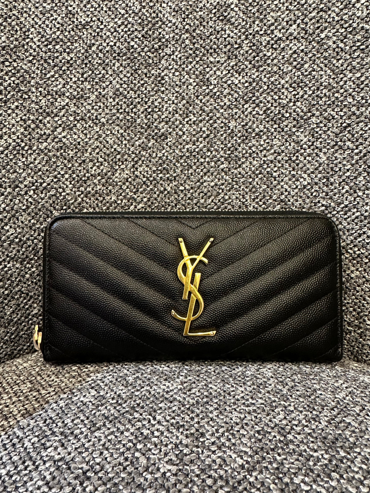 Yves Saint Laurent Cassandre Zip Around Wallet In Grain De Poudre Leather