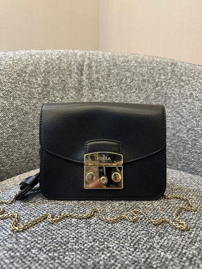 Furla Metropolis Mini Crossbody Bag In Black Leather
