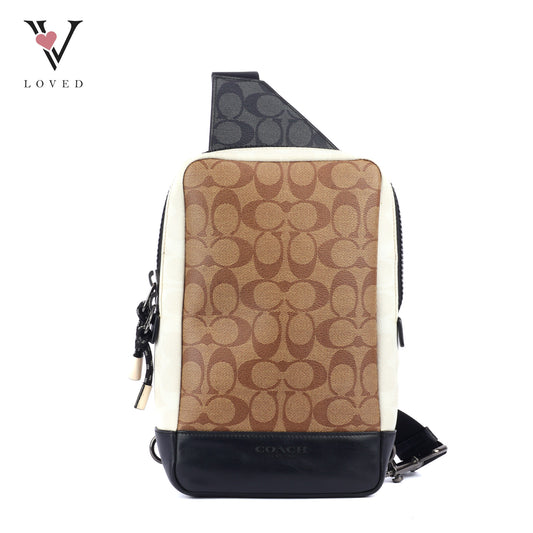 Coach Turner Pack in Signature Coated Canvas