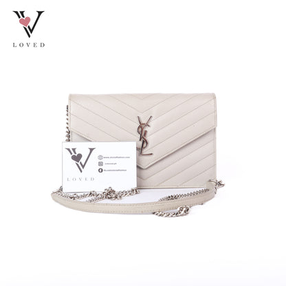 Matelasse Monogram Envelope Wallet On Chain In Grey