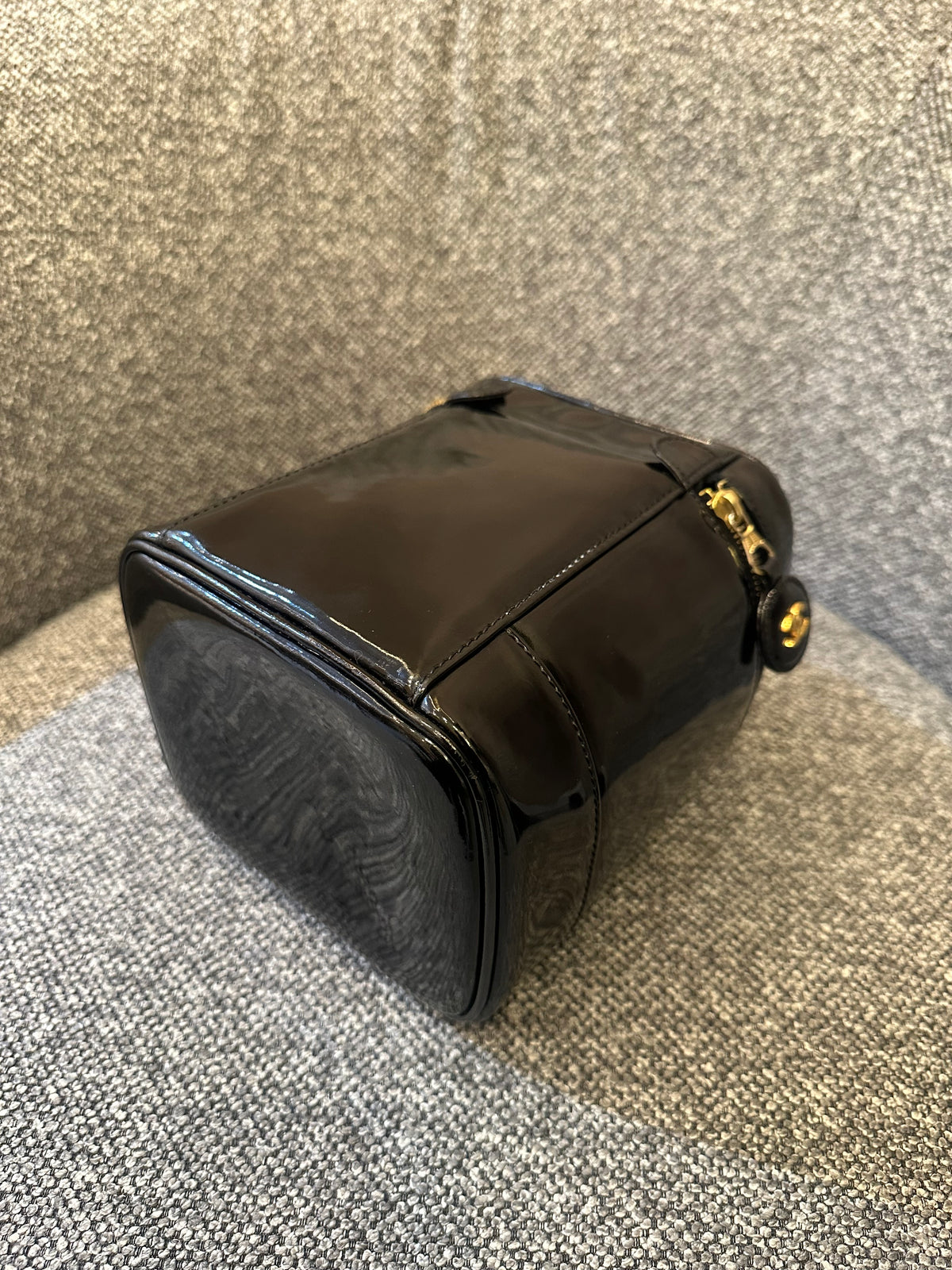 Chanel Timeless Vanity Case In Black Patent Leather