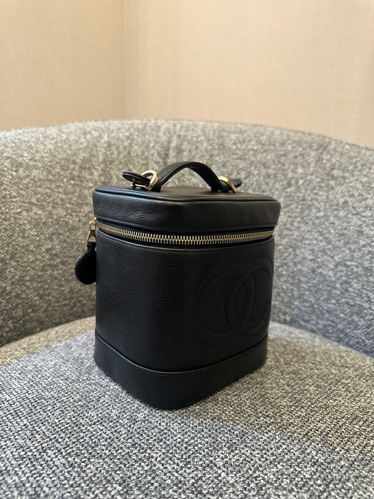 Chanel CC Vanity Case In Black Caviar Leather