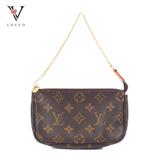Louis Vuitton Pochette Accessoires in Monogram Canvas