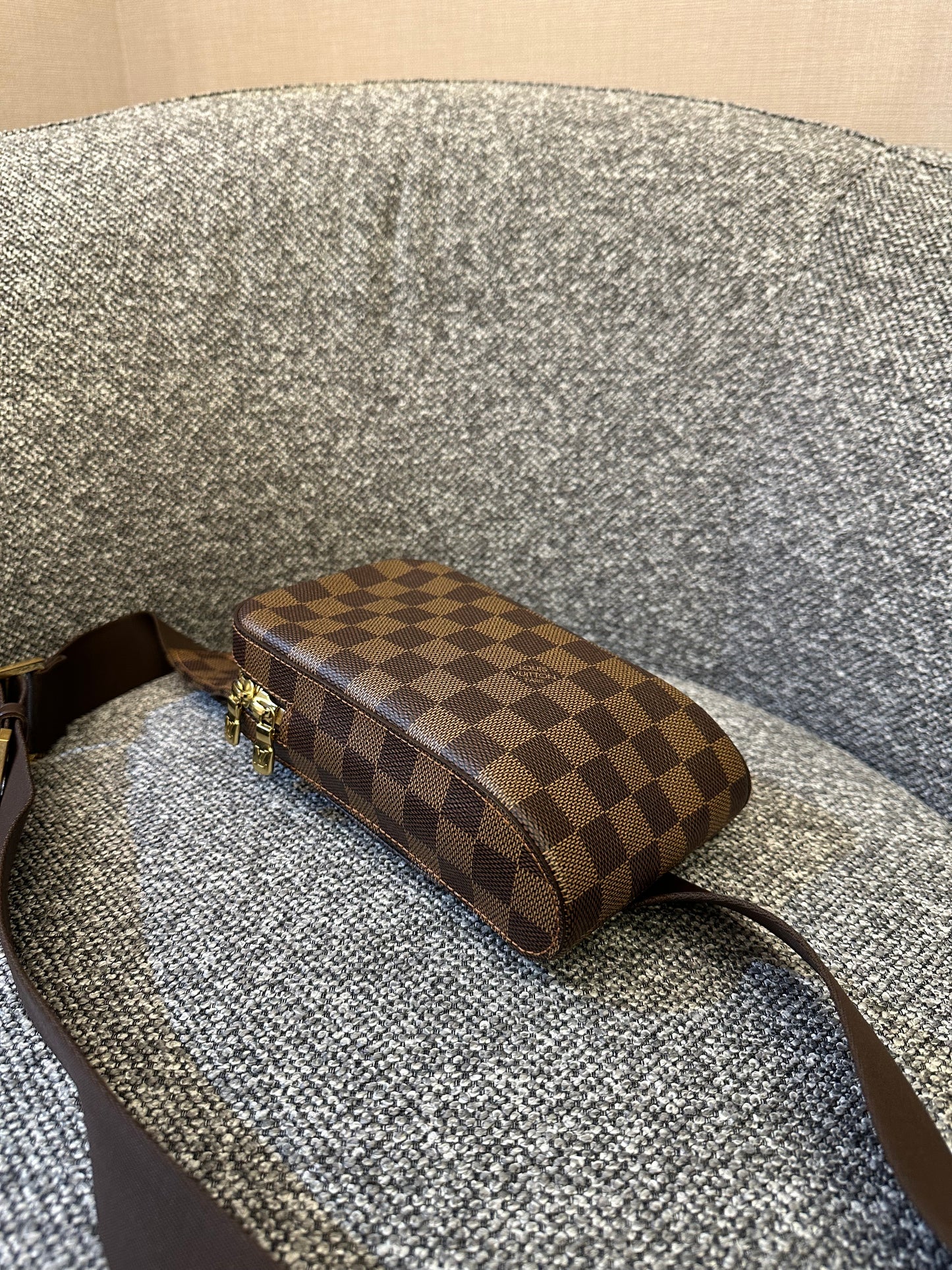 Louis Vuitton Geronimos Body Bag In Damier Ebene