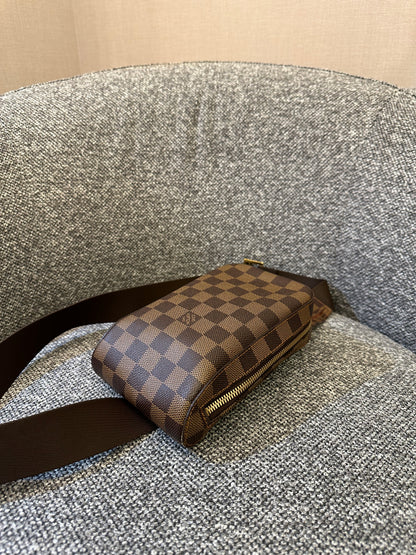 Louis Vuitton Geronimos Body Bag In Damier Ebene