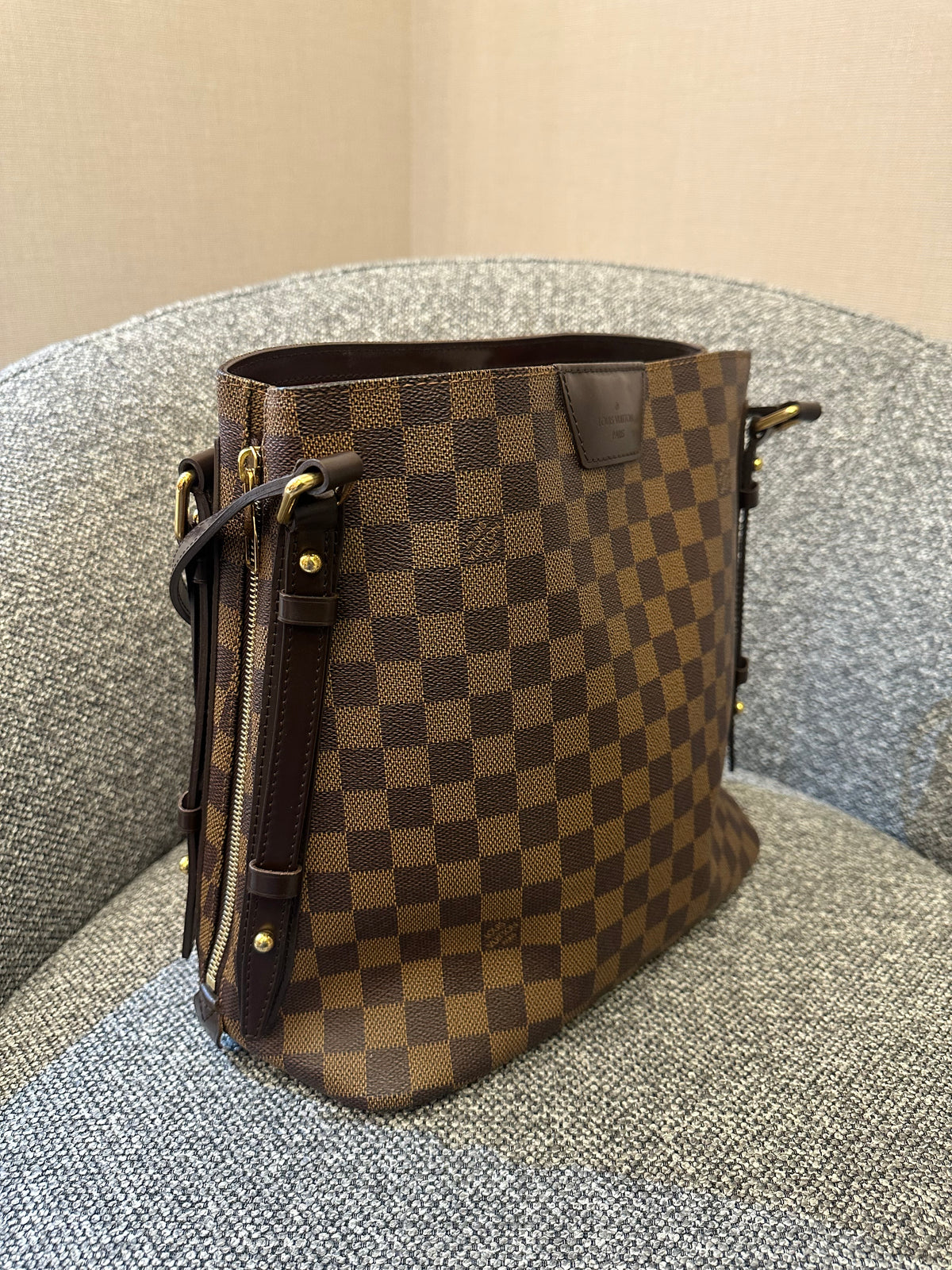 Louis Vuitton Cabas Rivington In Damier Ebene
