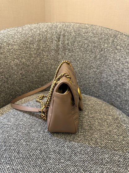 Gucci Marmont Flap Mini Shoulder Bag In Dusty Pink Chevron Leather