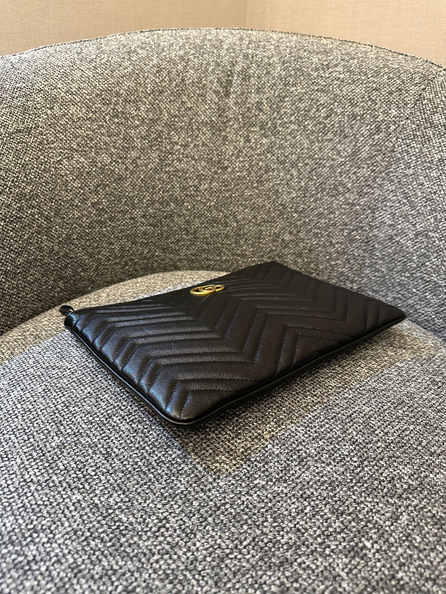 Gucci GG Marmont Pouch In Black Chevron Quilted Leather