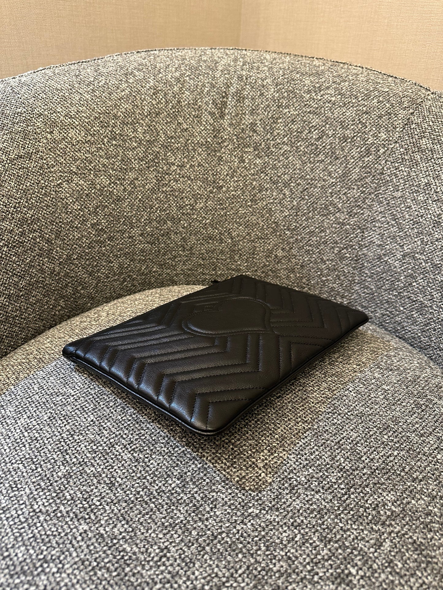 Gucci GG Marmont Pouch In Black Chevron Quilted Leather