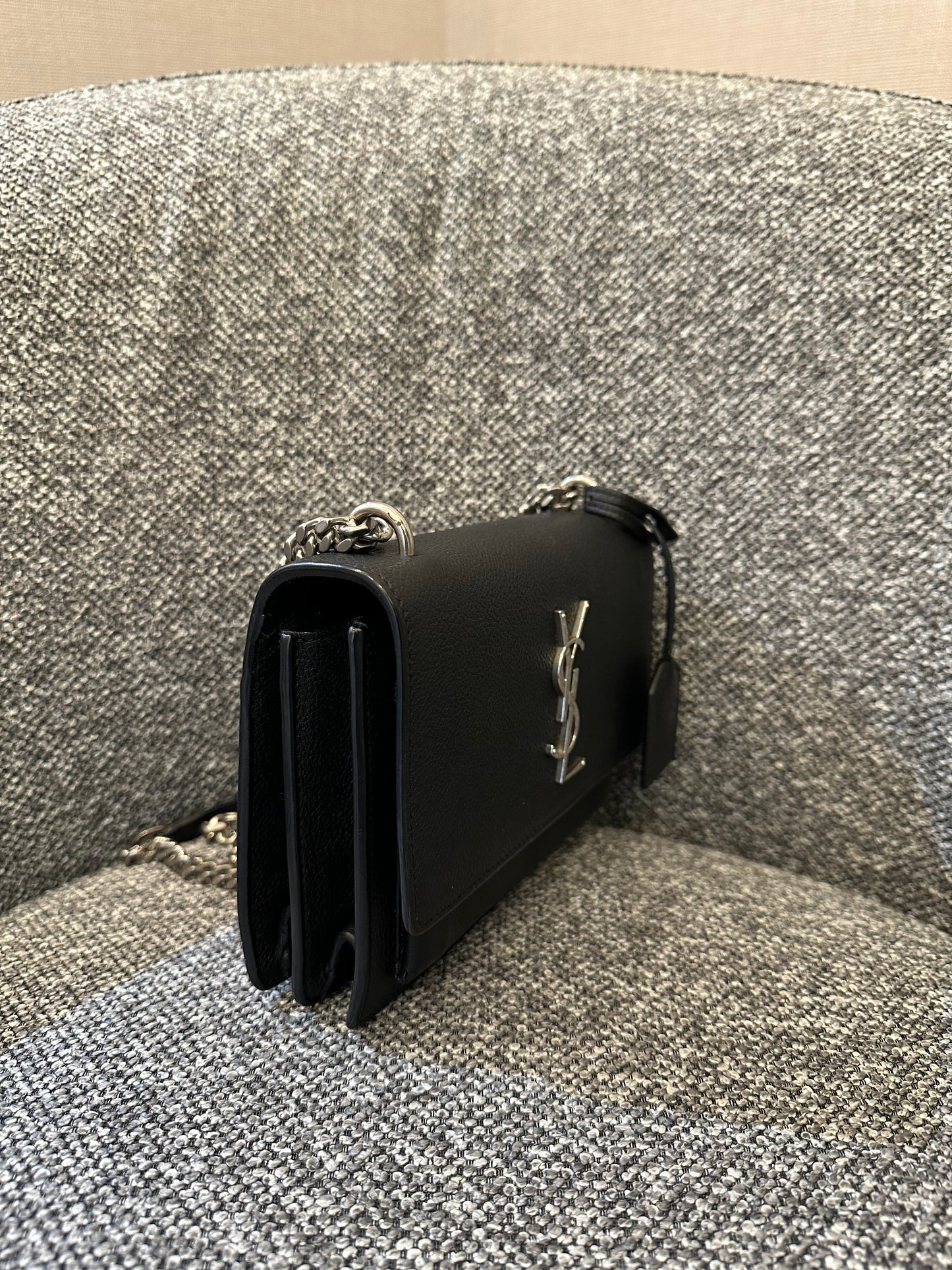Yves Saint Laurent Sunset Bag In Black Leather