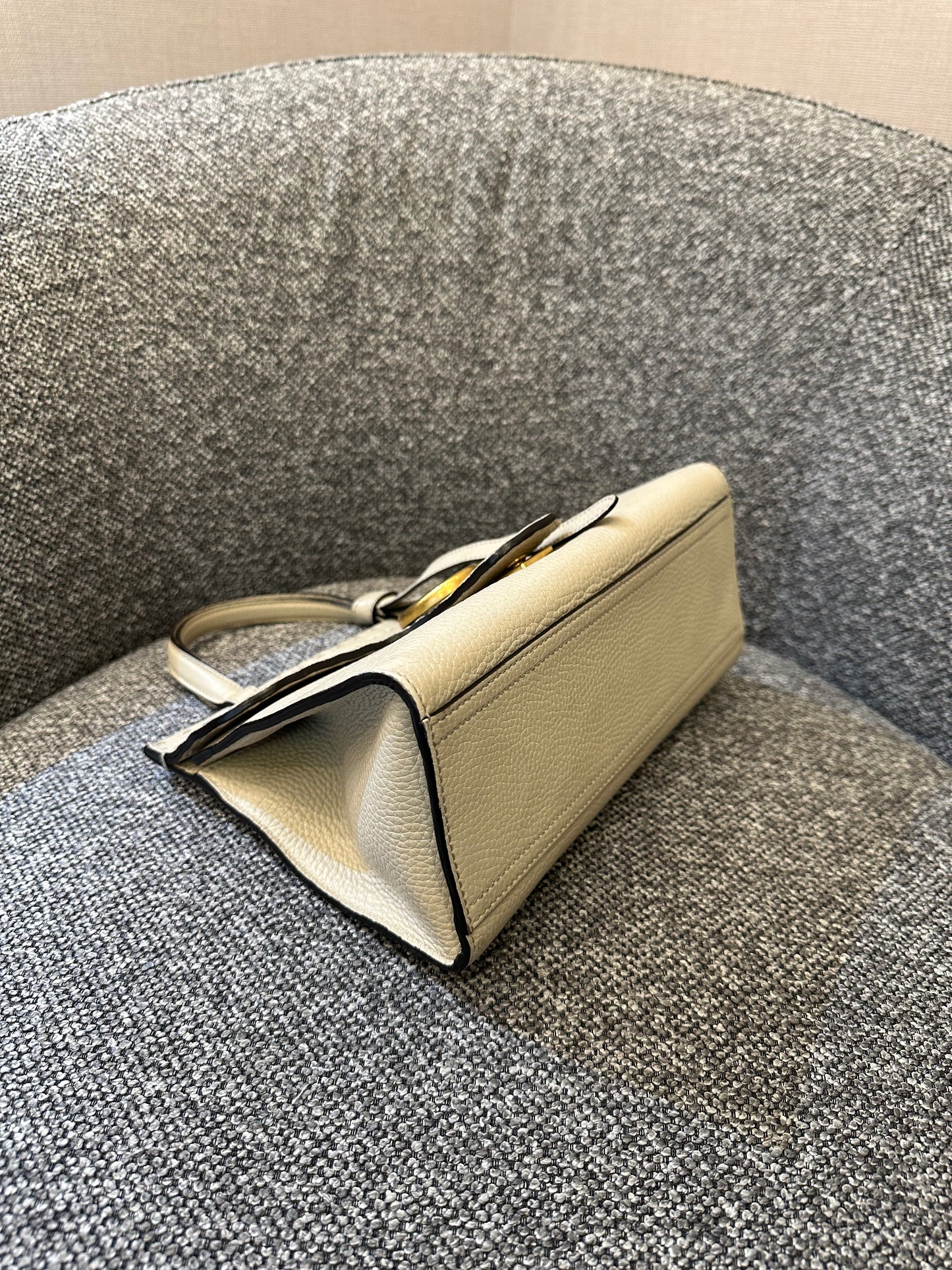 Gucci GG Marmont Top Handle Bag In Off-White Leather