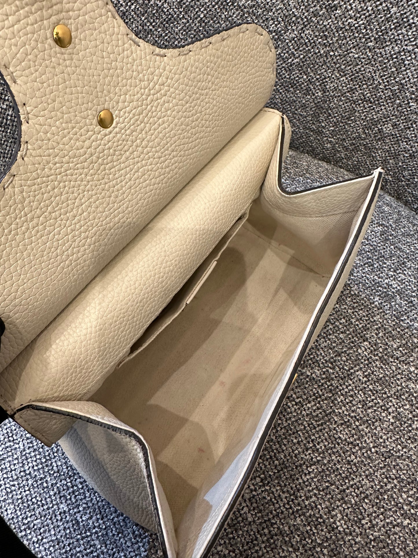 Gucci GG Marmont Top Handle Bag In Off-White Leather