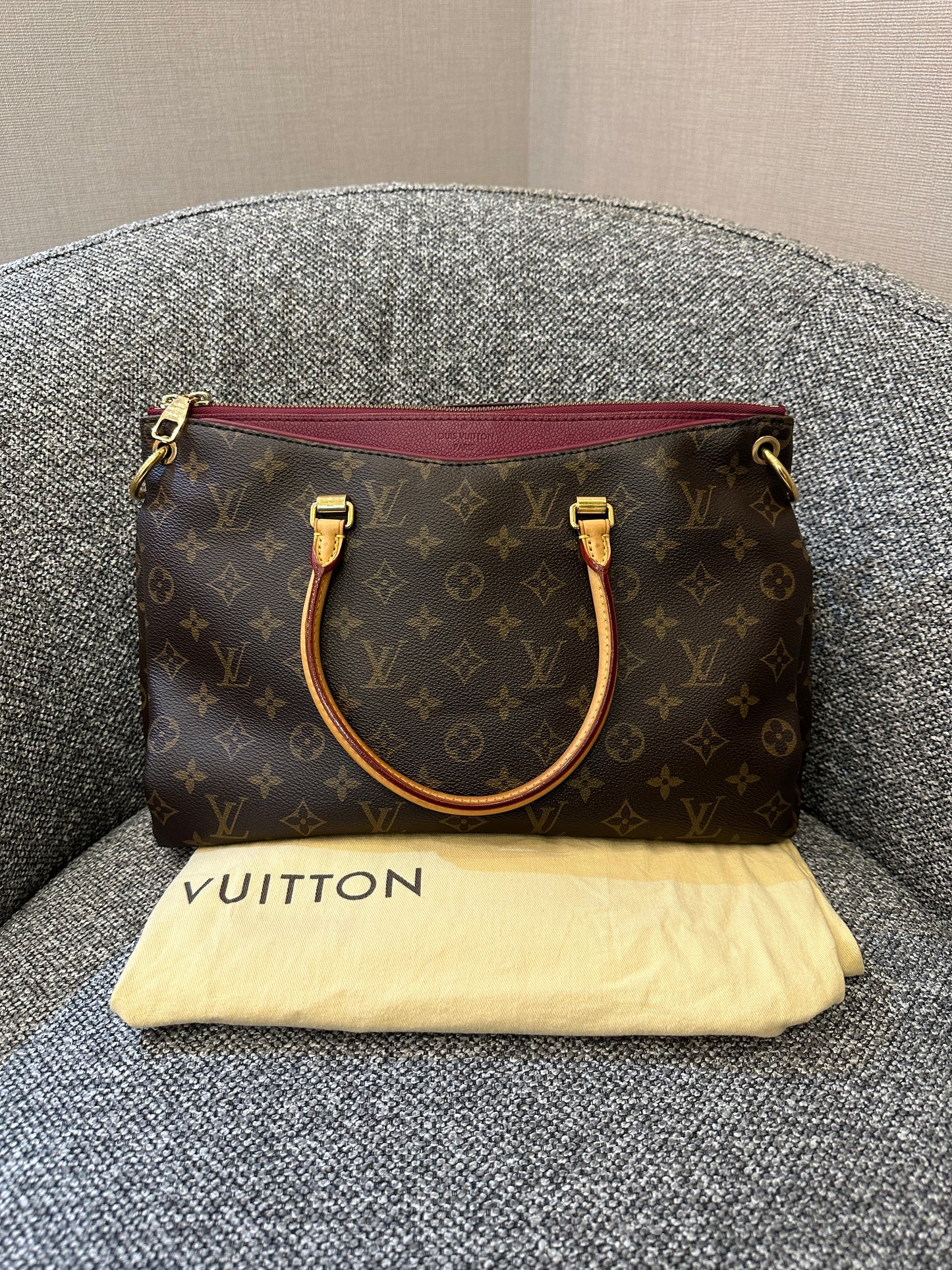 Louis Vuitton Saffron Pallas Bag In Monogram Canvas