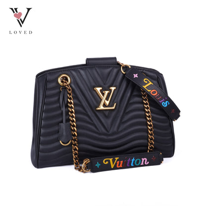 Noir Calf Leather New Wave Chain Tote Bag