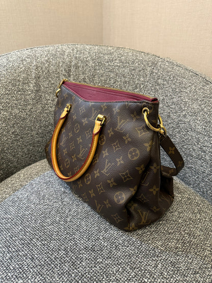 Louis Vuitton Saffron Pallas Bag In Monogram Canvas