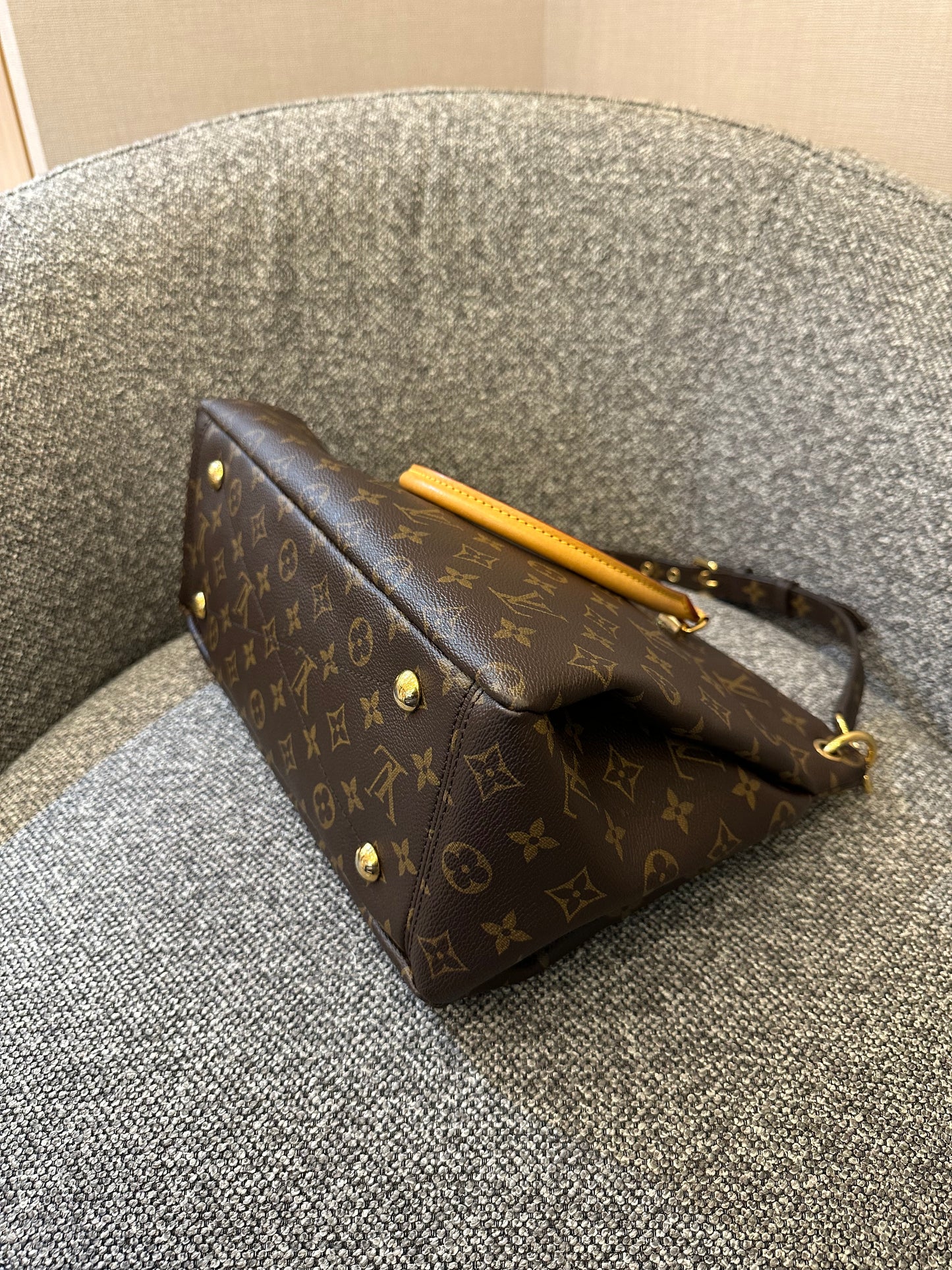 Louis Vuitton Saffron Pallas Bag In Monogram Canvas