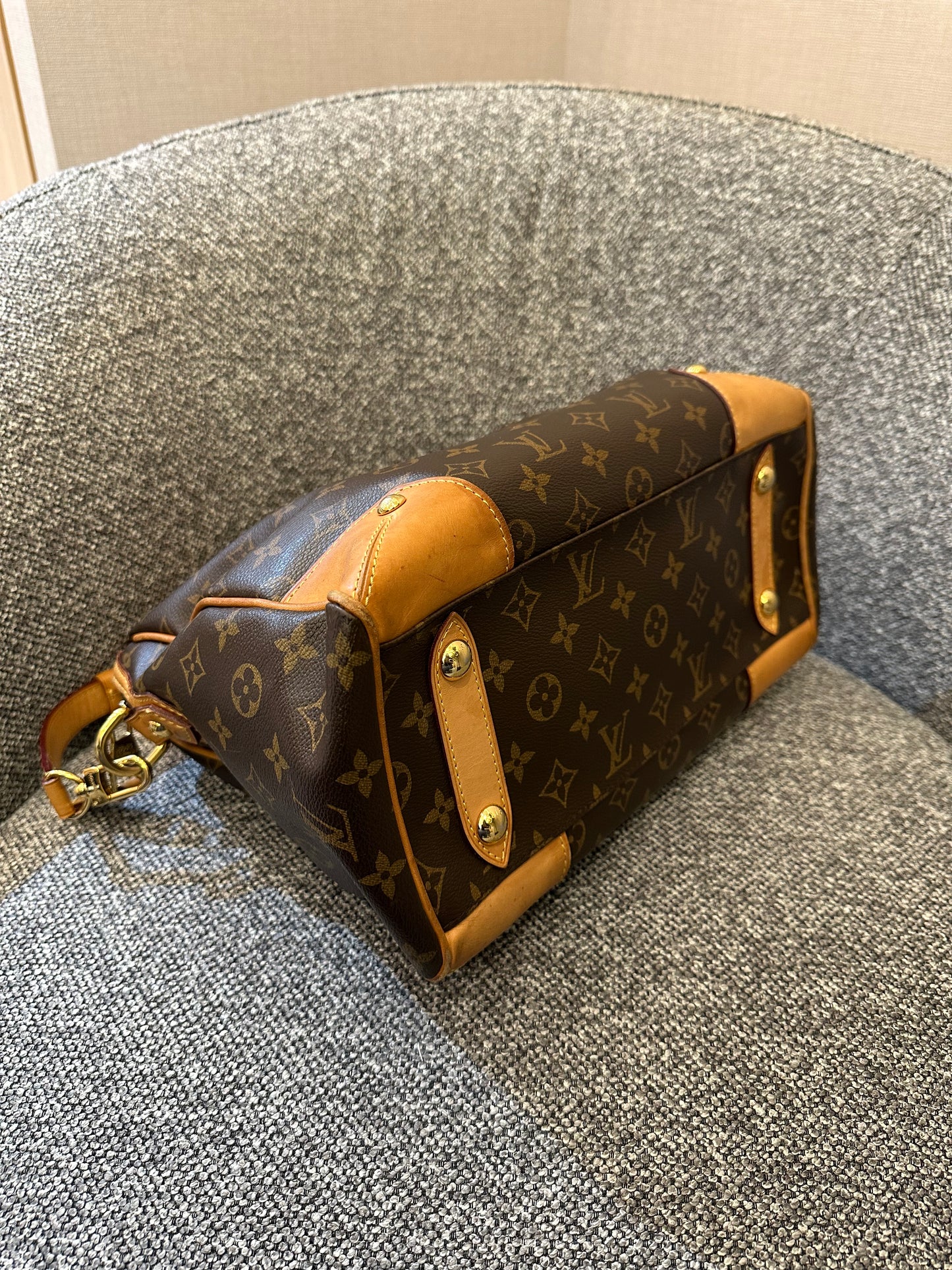 Louis Vuitton Retiro PM Bag In Monogram Canvas