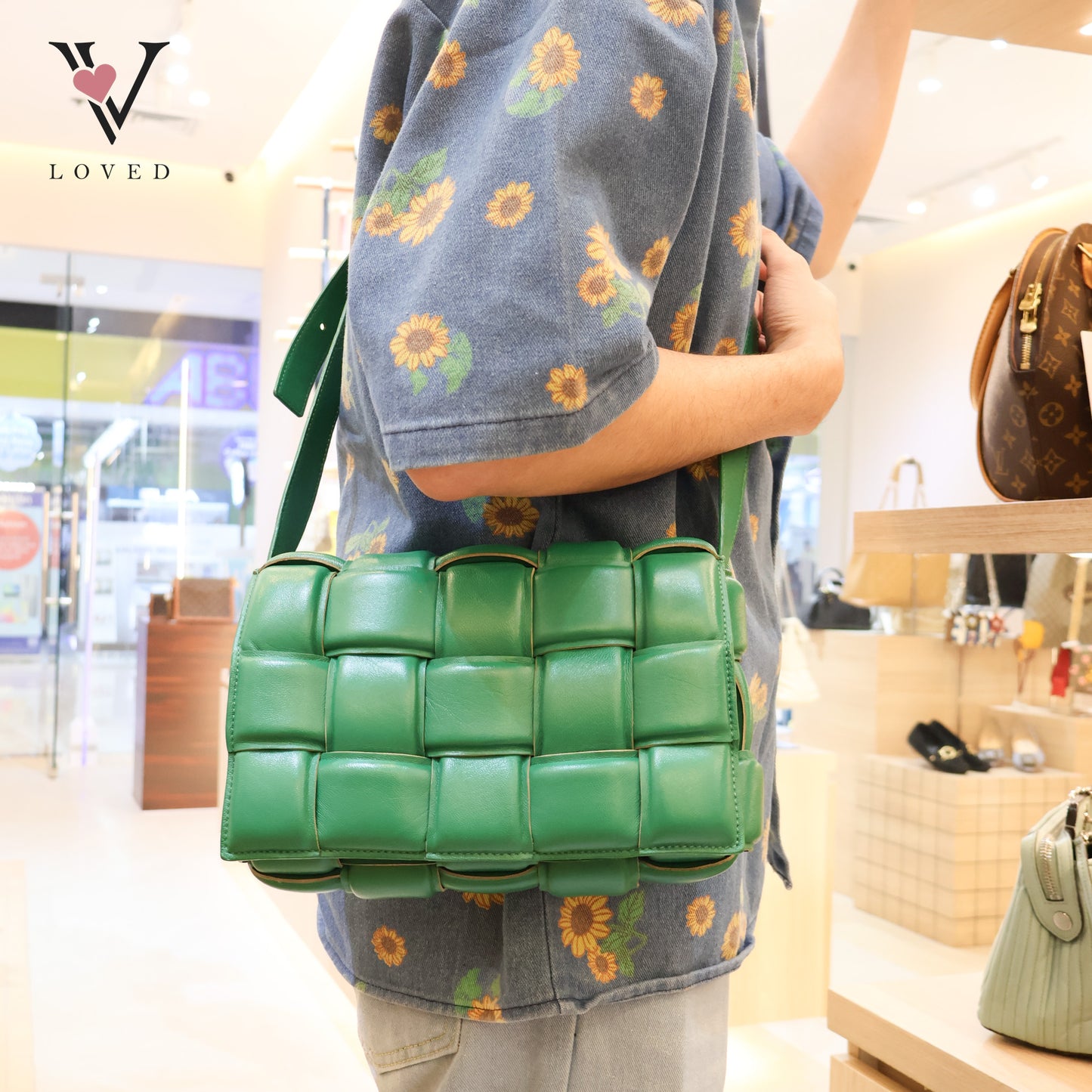 Green Nappa Maxi Inerrciato Padded Cassette Crossbody Bag