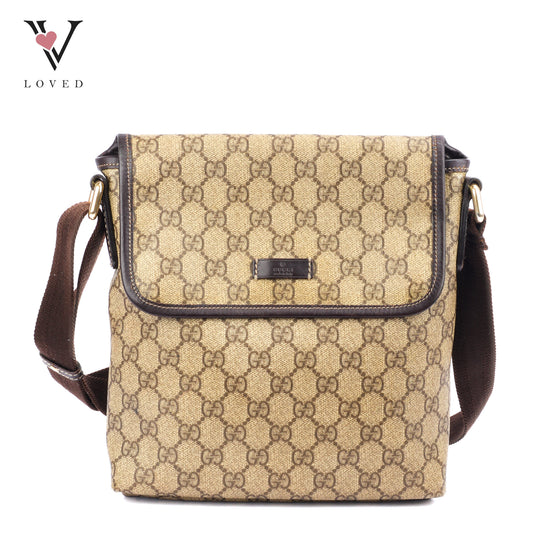 Gucci GG Supreme Canvas Messenger Bag