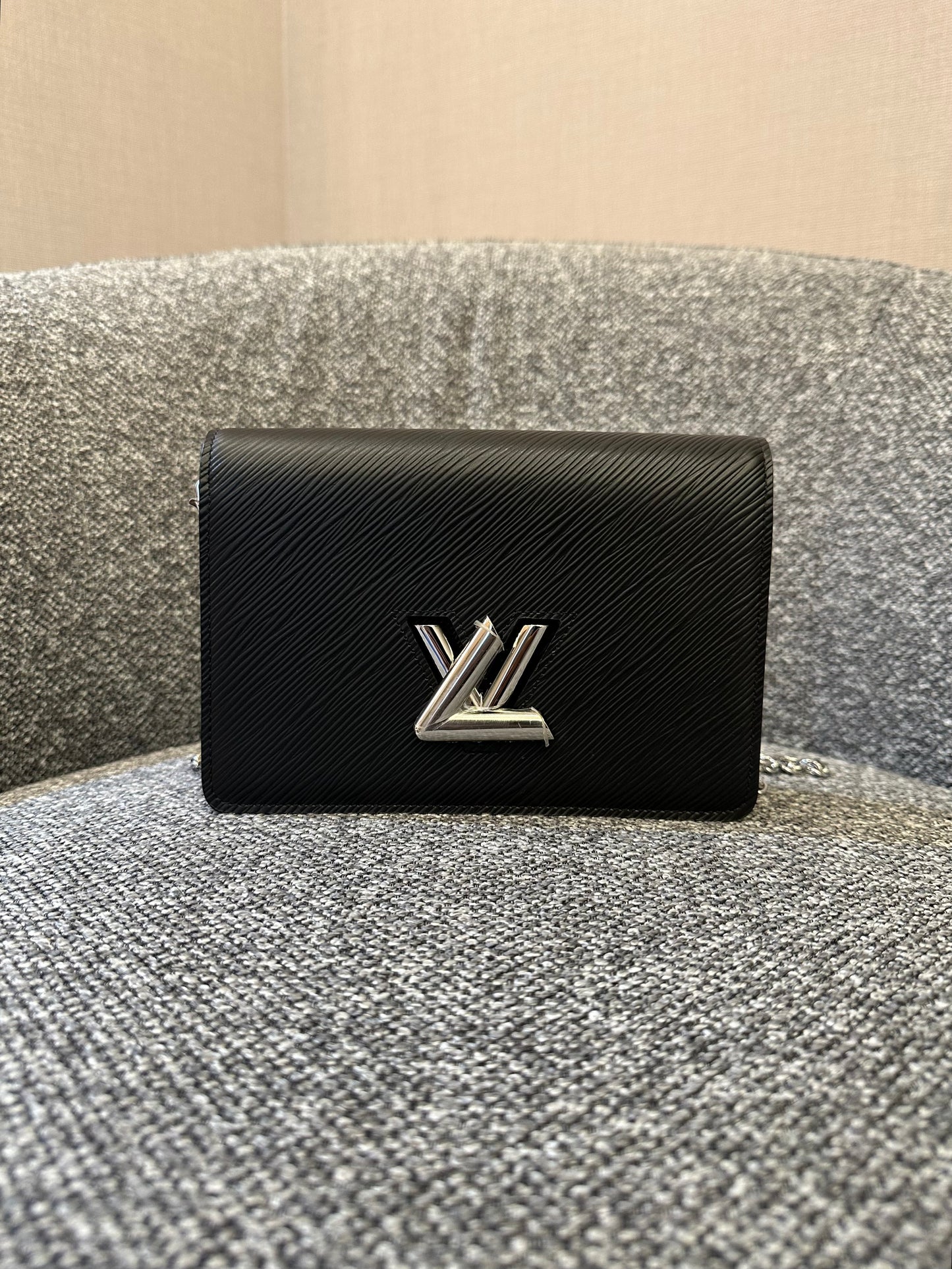 Louis Vuitton Twist PM In Black Epi Leather