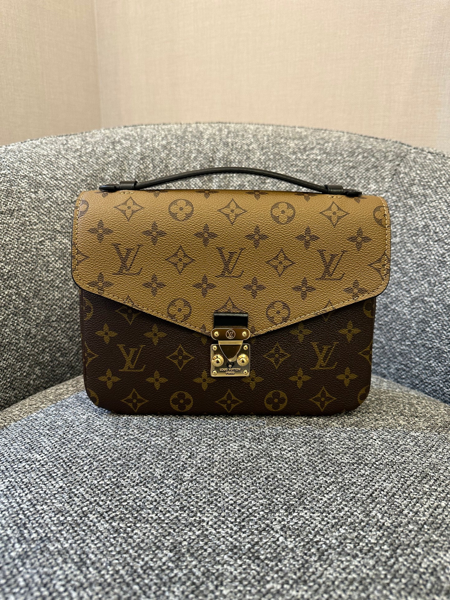 Louis Vuitton Metis Bag in Reverse Monogram Canvas