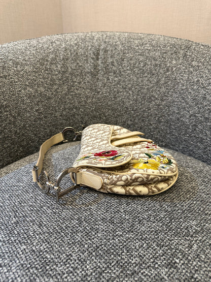 Christian Dior Trotter Saddle Bag in Beige Monogram Canvas with Multicolor Floral Embroidery