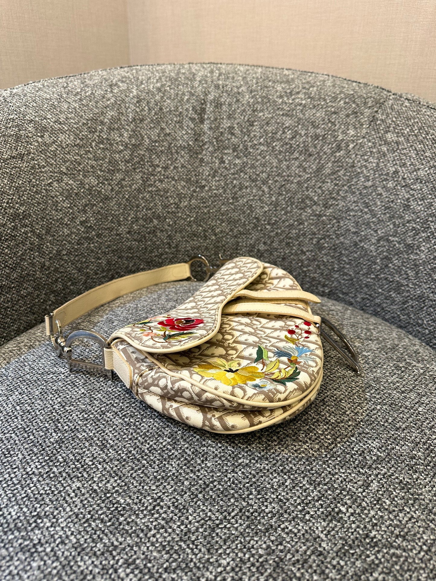 Christian Dior Trotter Saddle Bag in Beige Monogram Canvas with Multicolor Floral Embroidery
