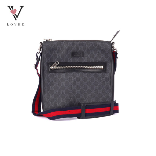 Gucci GG Supreme Messenger Bag