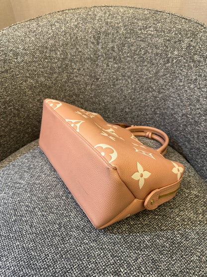 Louis Vuitton Petit Palais Handbag