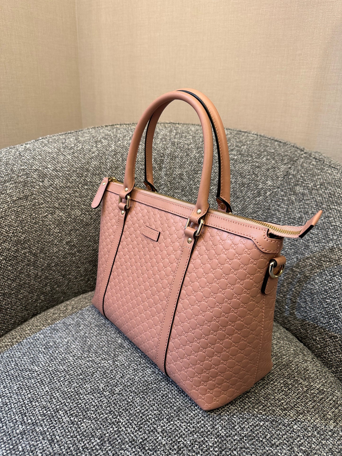 Gucci Microguccissima Two- way Bag