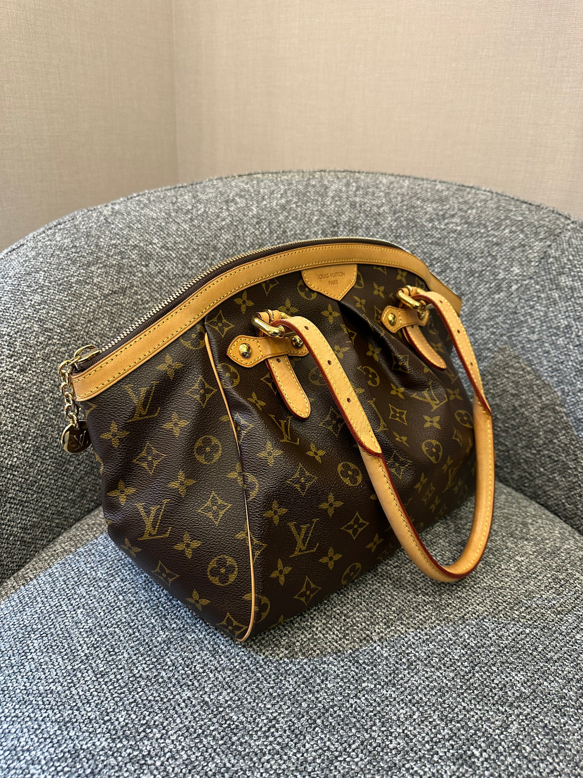 Louis Vuitton Tivoli Monogram Canvas Shoulder Bag