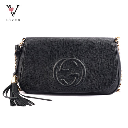 Gucci Soho Flap Crossbody Bag in Black Pebbled Leather