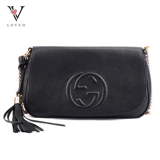 Gucci Soho Flap Crossbody Bag in Black Pebbled Leather