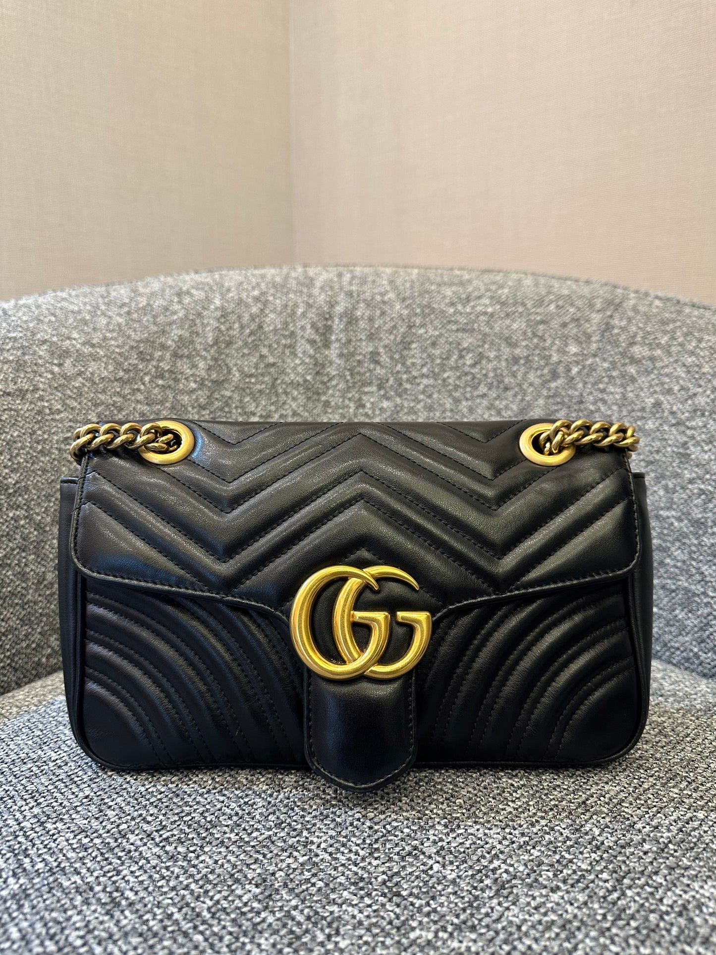 Gucci GG Marmont Flap Shoulder Bag in Black Matelassé Leather