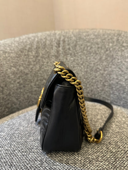 Gucci GG Marmont Flap Shoulder Bag in Black Matelassé Leather