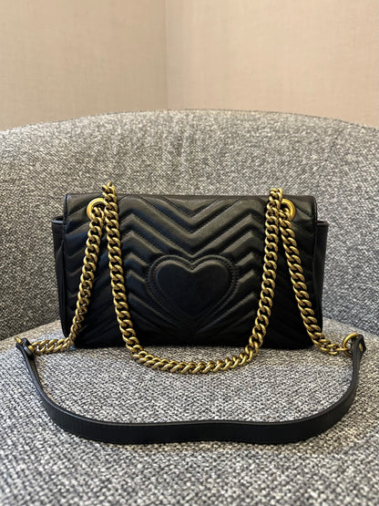 Gucci GG Marmont Flap Shoulder Bag in Black Matelassé Leather