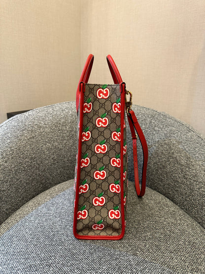 Gucci GG Supreme Apple Print Tote Bag