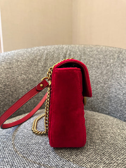 Gucci GG Marmont Velvet Matelassé Medium Bag in Red