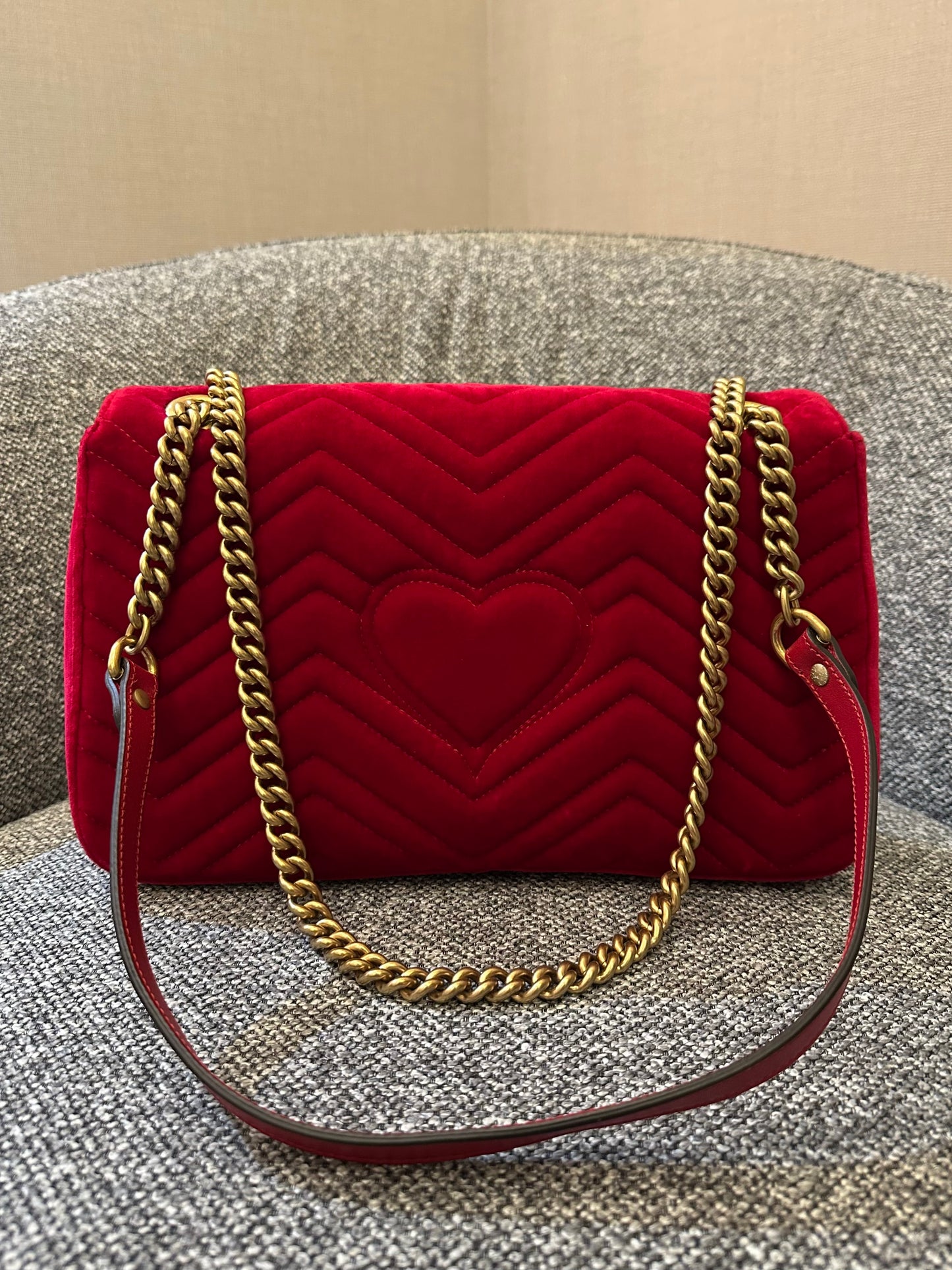 Gucci GG Marmont Velvet Matelassé Medium Bag in Red