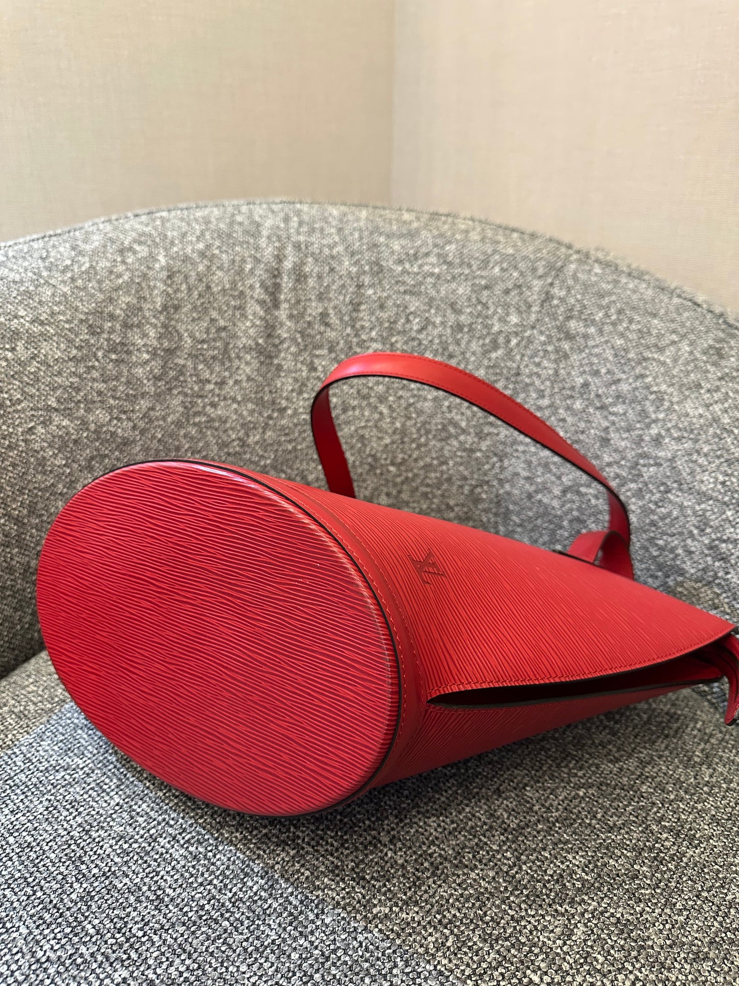 Louis Vuitton Saint Jacques in Red Epi Leather