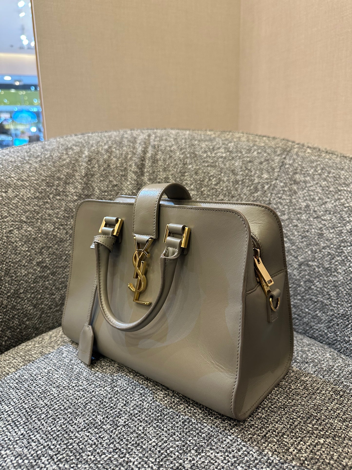 Yves Saint Laurent Cabas Small In Gray Leather