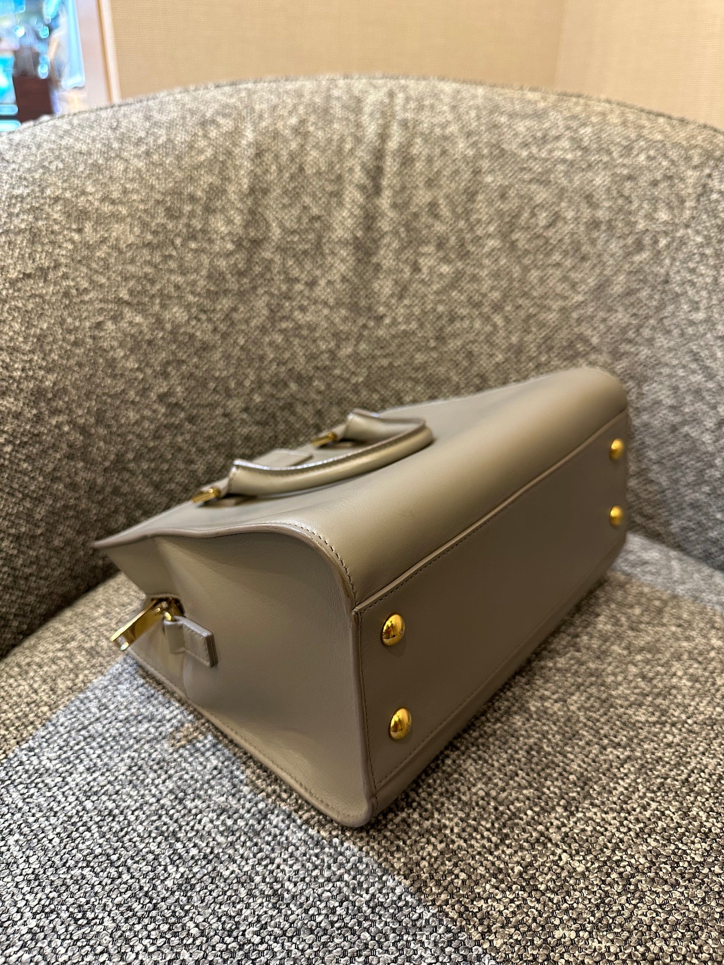 Yves Saint Laurent Cabas Small In Gray Leather