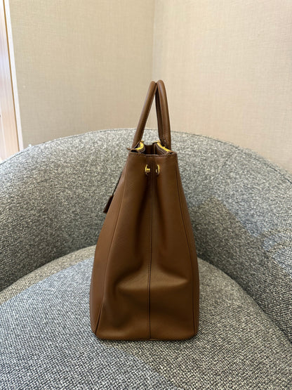 Prada Galleria Saffiano Double Zip Tote Bag