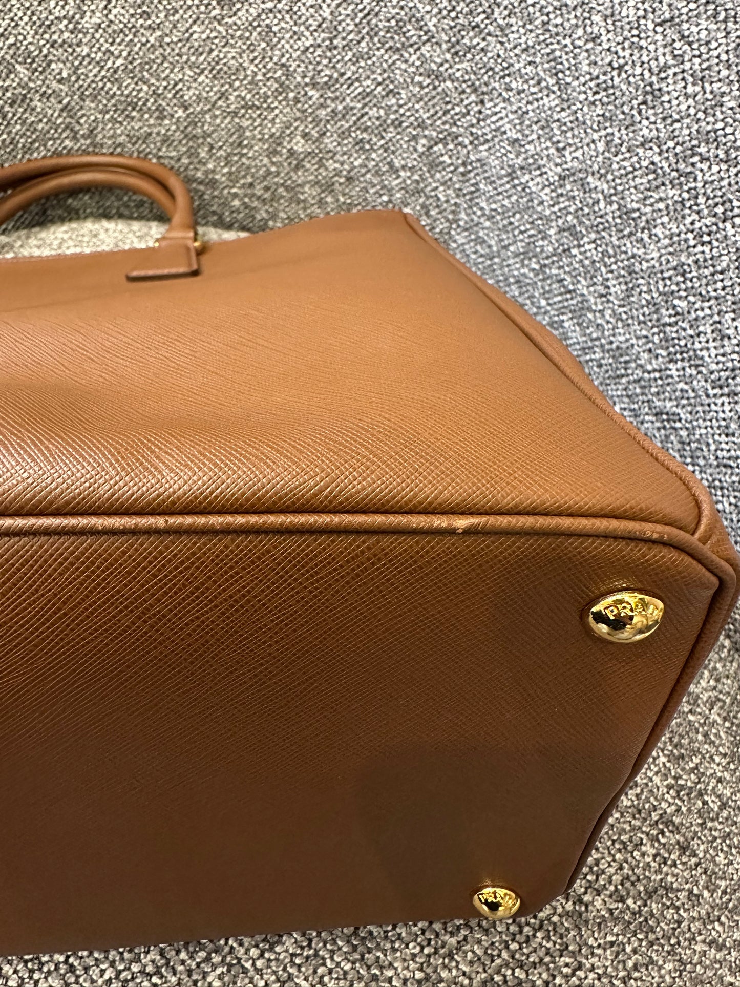 Prada Galleria Saffiano Double Zip Tote Bag